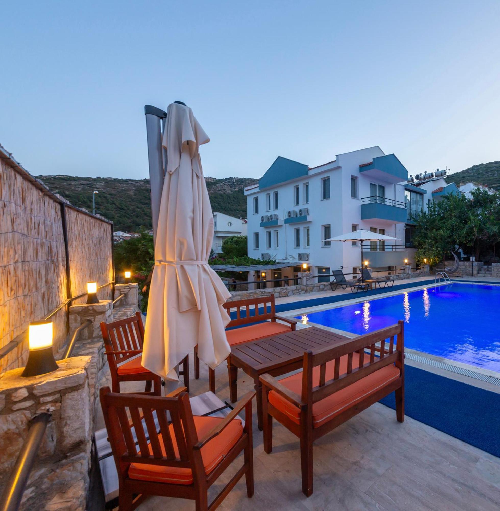 Oezguem Suite Otel Datça Exteriér fotografie