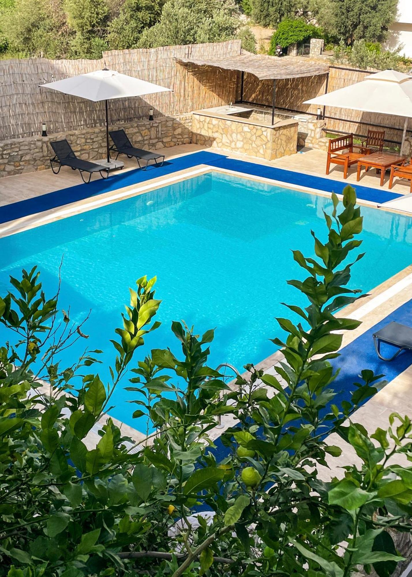 Oezguem Suite Otel Datça Exteriér fotografie