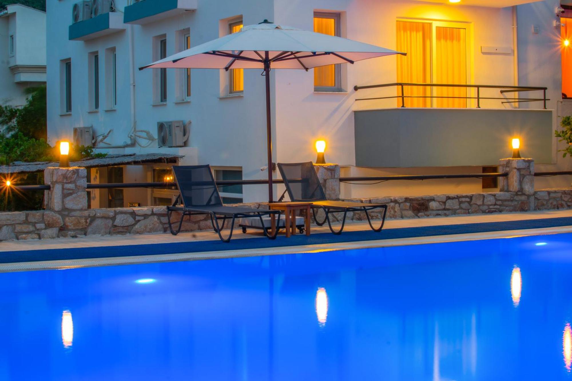 Oezguem Suite Otel Datça Exteriér fotografie